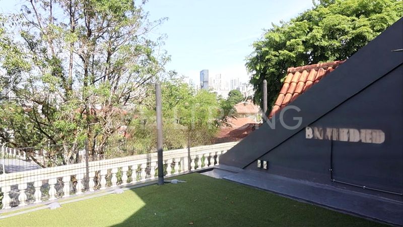10 Bed Bungalow (Landed) for Sale in  Margoliouth Road - Image 2